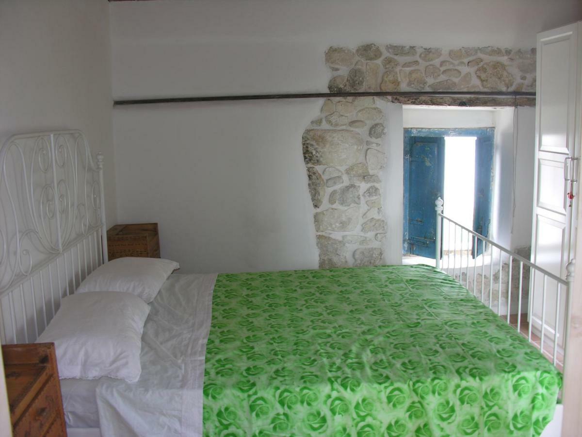 Ai Limiti • 67 • Stonehouse Guest House Palombaro Bagian luar foto