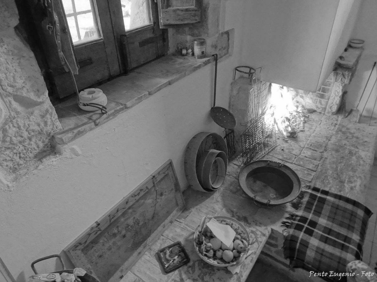 Ai Limiti • 67 • Stonehouse Guest House Palombaro Bagian luar foto